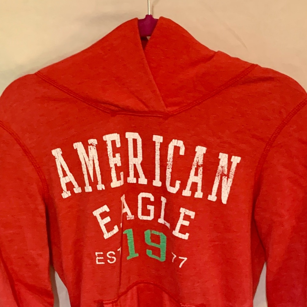 American Eagle size small hoodie sweatshirt coral white 1977